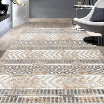 Distressed Geometric Indoor/Outdoor Area Rug 7'10" X 10' Beige